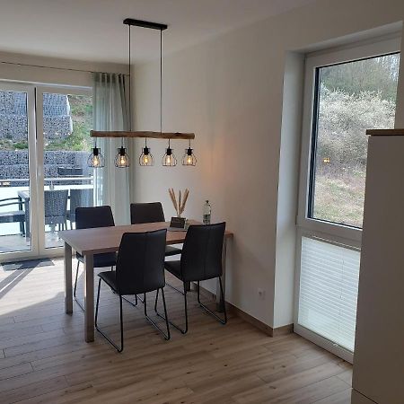 Ferienwohnungen Am Aeppelsberg Volkesfeld Luaran gambar